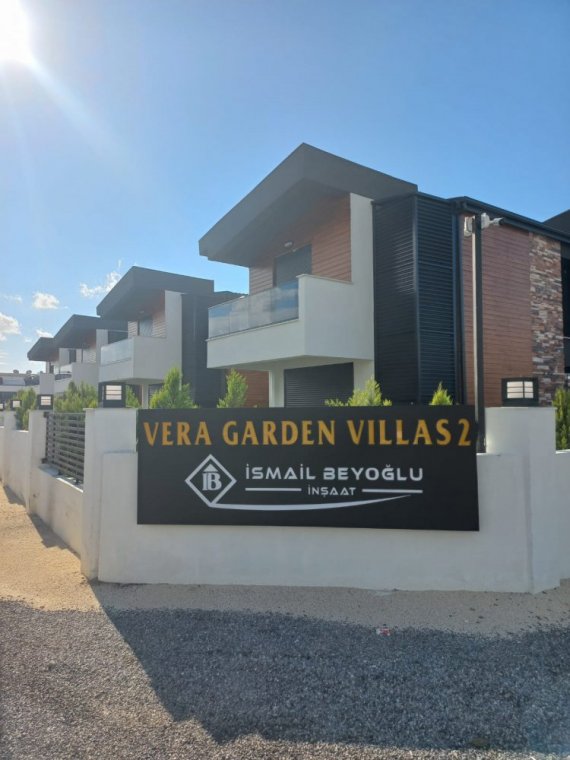 VERA GARDEN VILLAS 2
